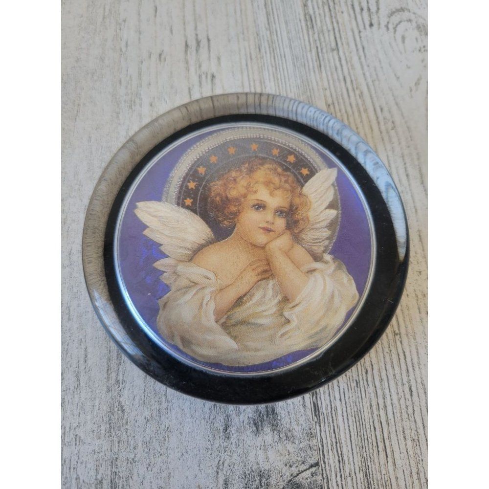Via Vermont Thomas Cathey cherub Angel paperweight glass English vintage‎
